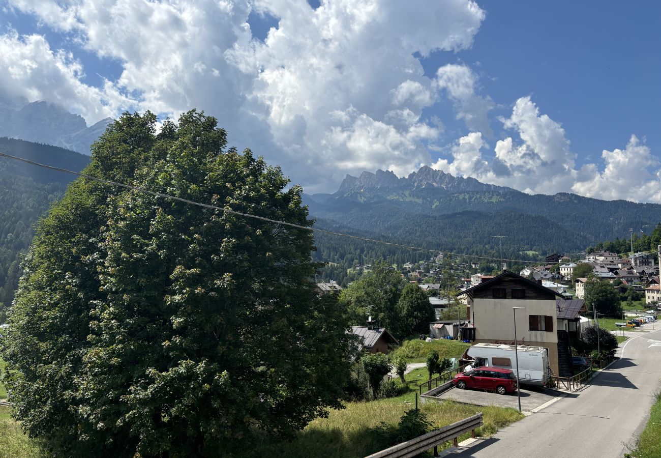 Ferienwohnung in Borca di Cadore - Pelmo Mountain Lodge