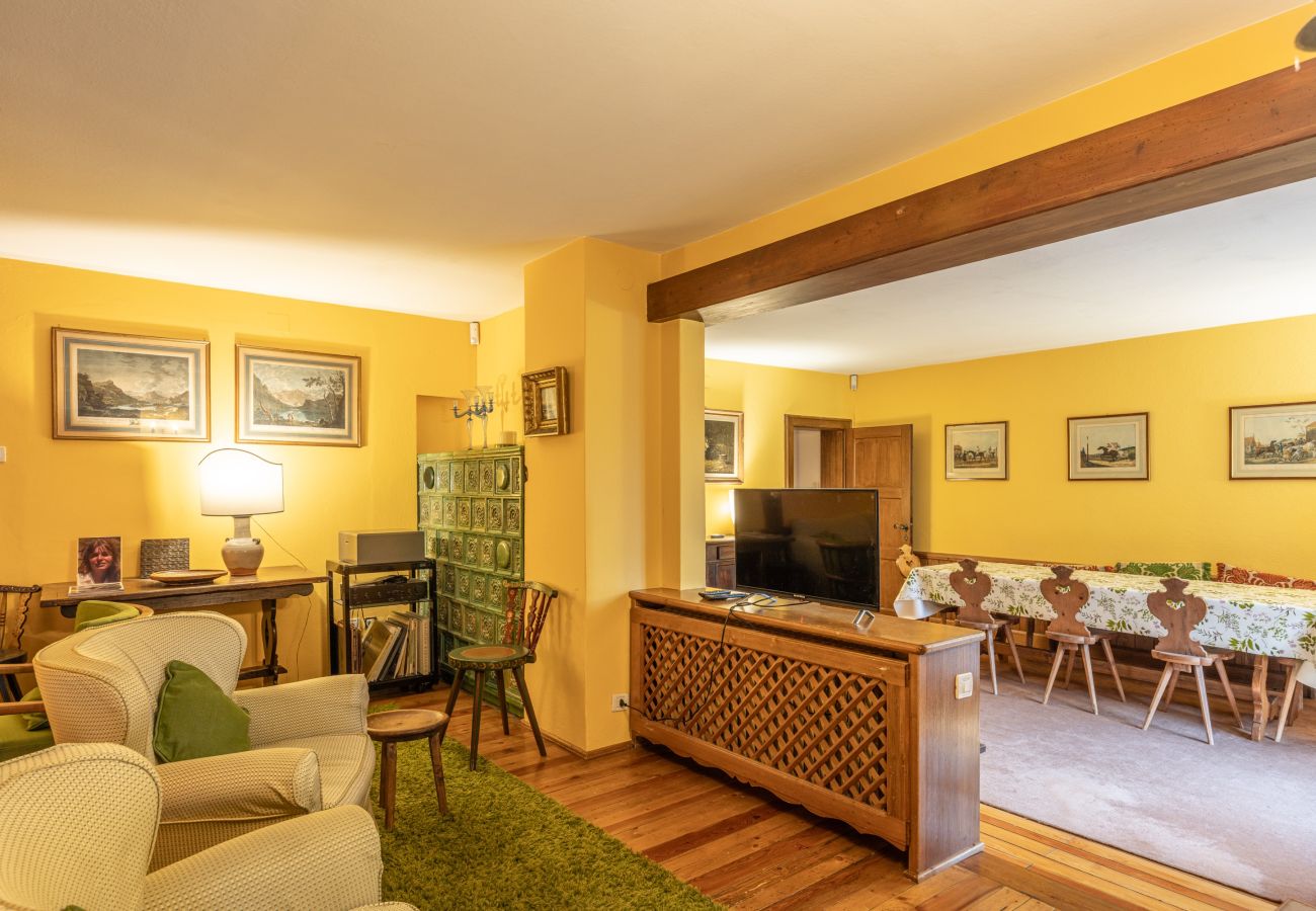 Ferienwohnung in Cortina d´Ampezzo - Casa C'a dei Fiori, geräumig und im Zentrum