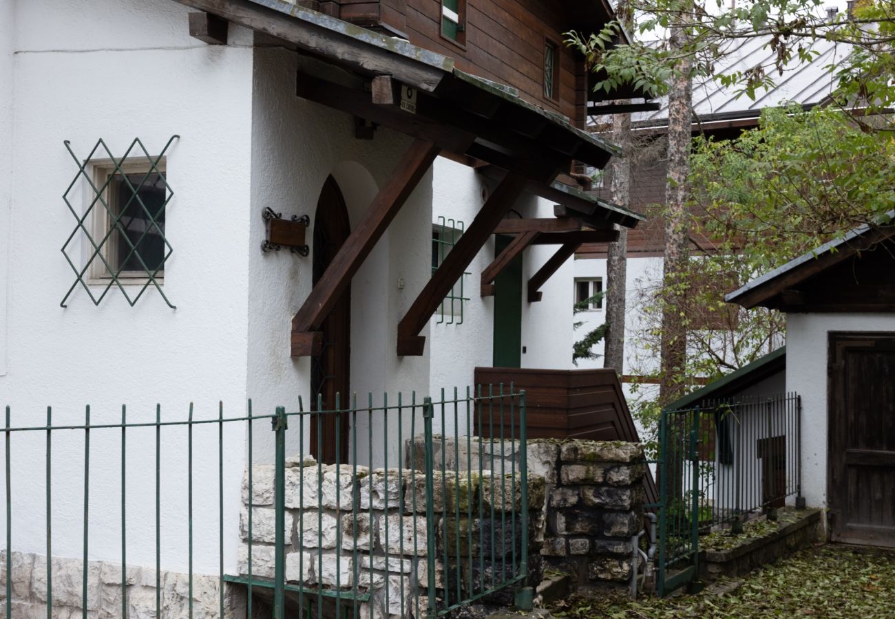 Ferienwohnung in Cortina d´Ampezzo - Casa C'a dei Fiori, geräumig und im Zentrum