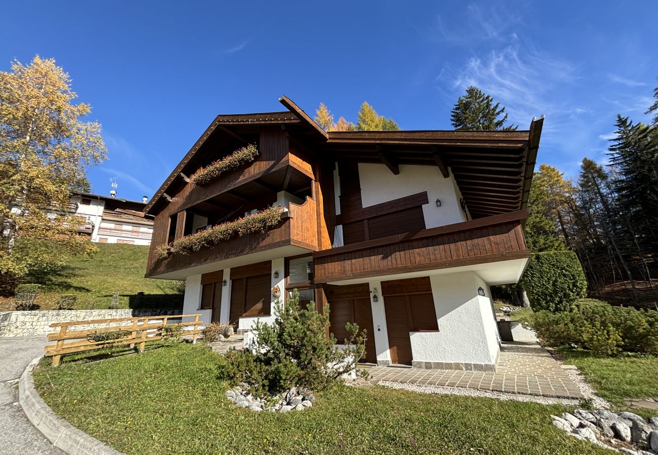 Ferienwohnung in Cortina d´Ampezzo - Casa Funivia, nahe dem Zentrum und dem Seilbahn