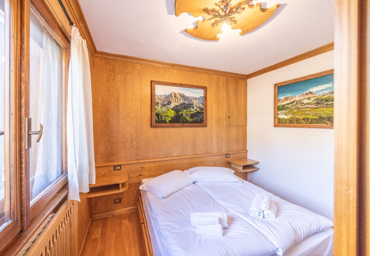 Apartment in Cortina d´Ampezzo -  Casa Ronco, functional and quiet